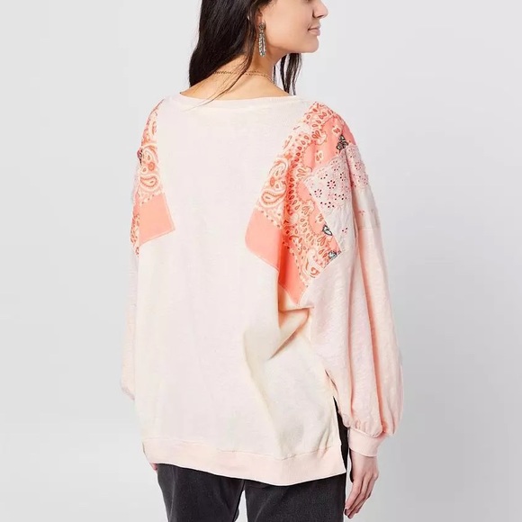 NWT We The Free Feelin It Pink Slouchy Patchwork Pullover Long Sleeve Top - Picture 2 of 9